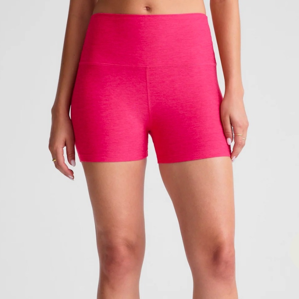 Spacedye All For Run Short | Hot Pink | Beyond Yoga